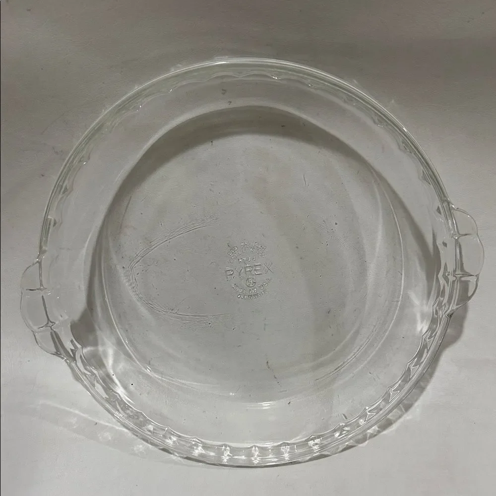PYREX USA 229 Clear Glass Baking Dish 9 1/2 In 24 Cm 10 Ovenware Handles Fluted